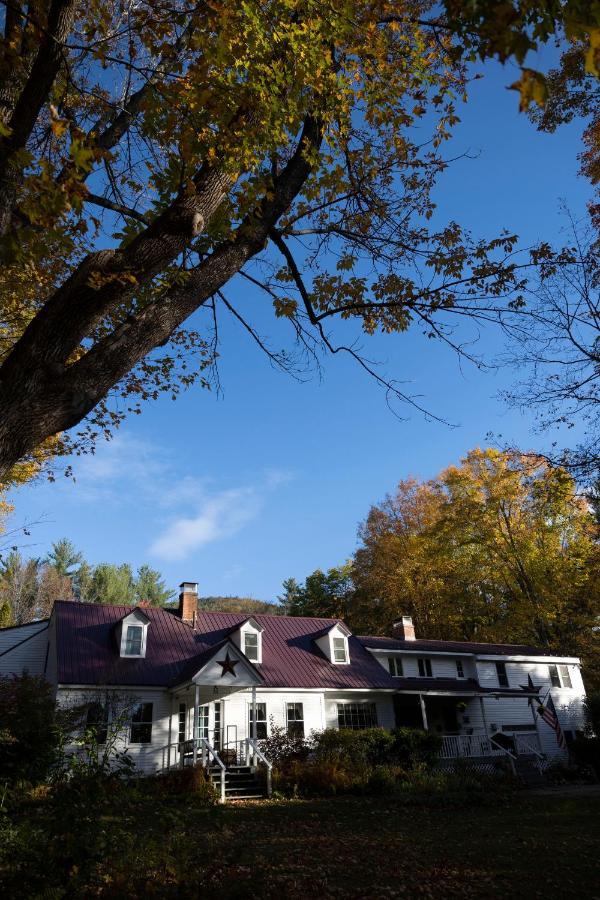Buttonwood Inn On Mount Surprise Норд Конуей Екстериор снимка