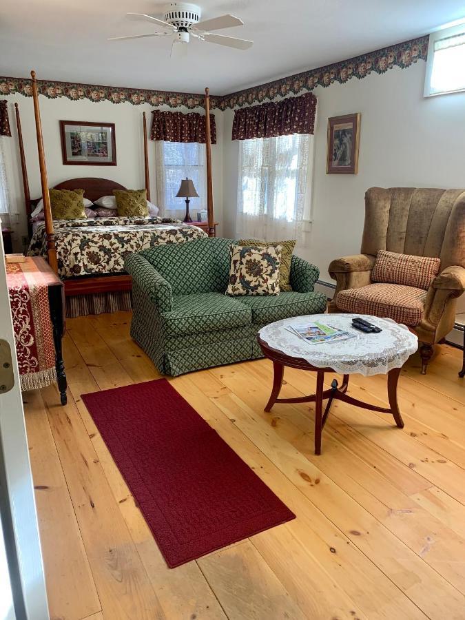 Buttonwood Inn On Mount Surprise Норд Конуей Стая снимка