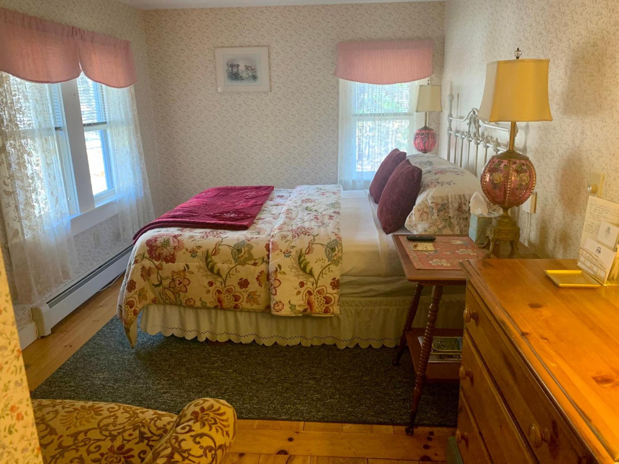 Buttonwood Inn On Mount Surprise Норд Конуей Стая снимка
